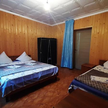 Zolotaya Buhta 10 Hotel Пицунда Екстериор снимка