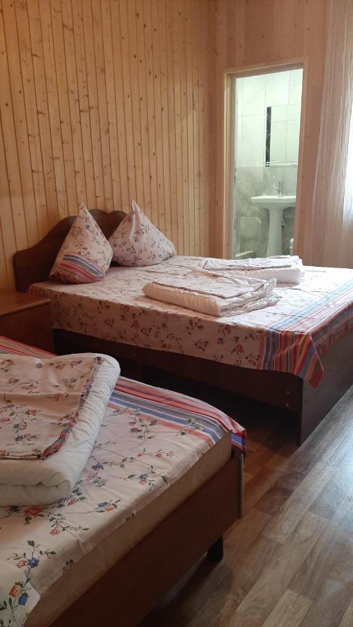 Zolotaya Buhta 10 Hotel Пицунда Екстериор снимка