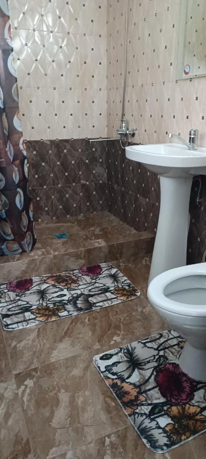 Zolotaya Buhta 10 Hotel Пицунда Екстериор снимка